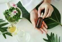 How To Choose The Best Natural Cosmetics For Your Skin Natural Cosmetics